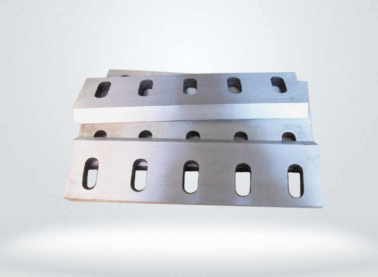 刀口(kou)鑲鋼刀